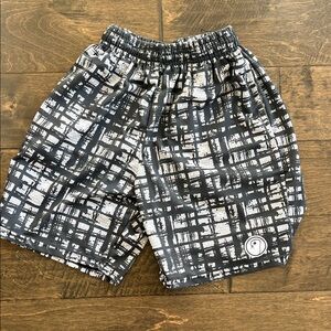 Lax So Hard Boys Shorts Size Large Black and White Patterned Shorts
